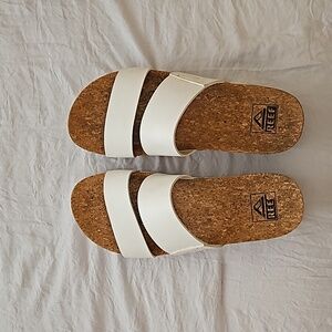 Reef Cushion Vista Hi Womens 6 Platform Slide Sandals White